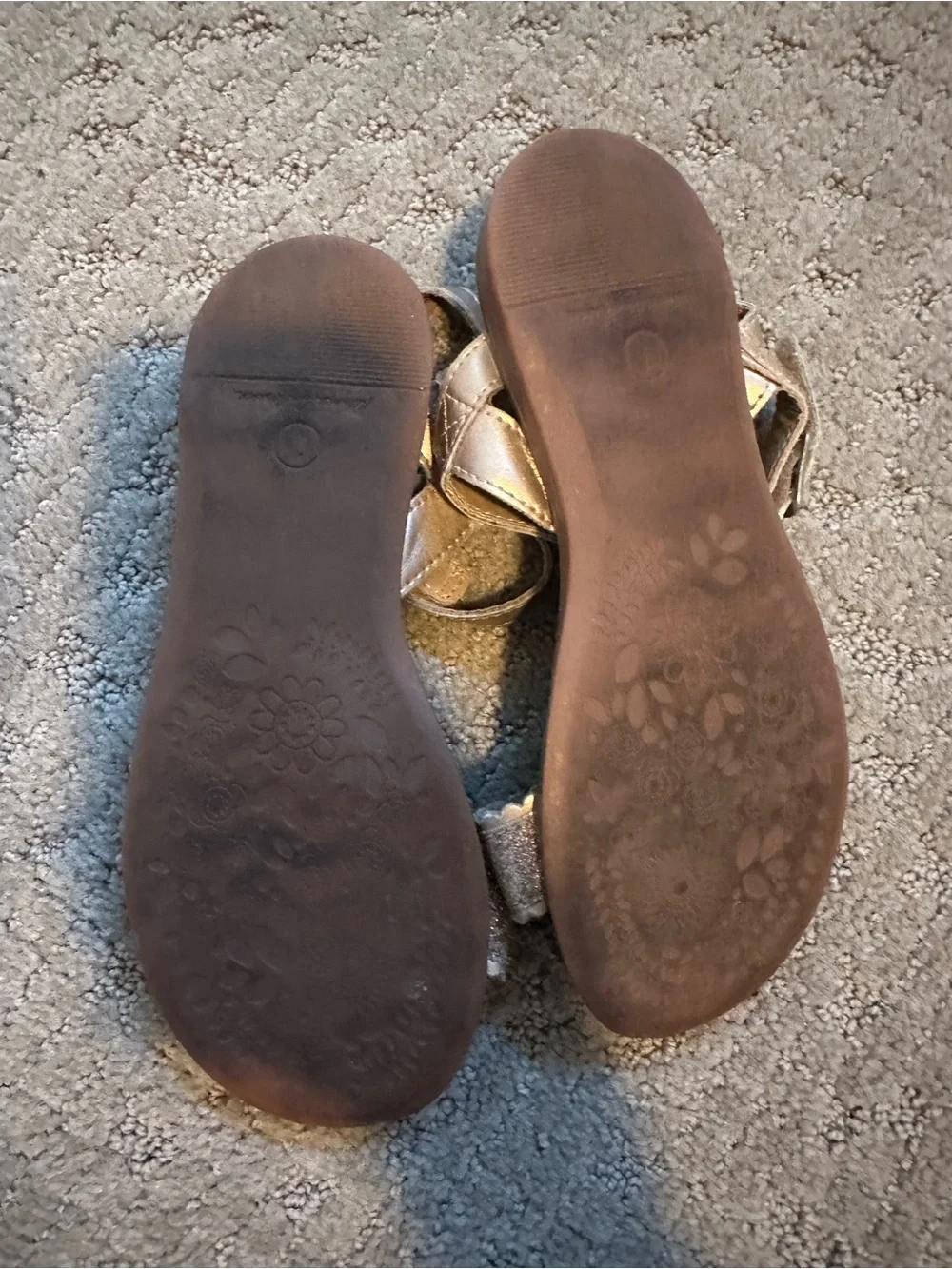 Hanna Andersson Girls Metallic Beige Glitter Strap Sandals- Sz 1